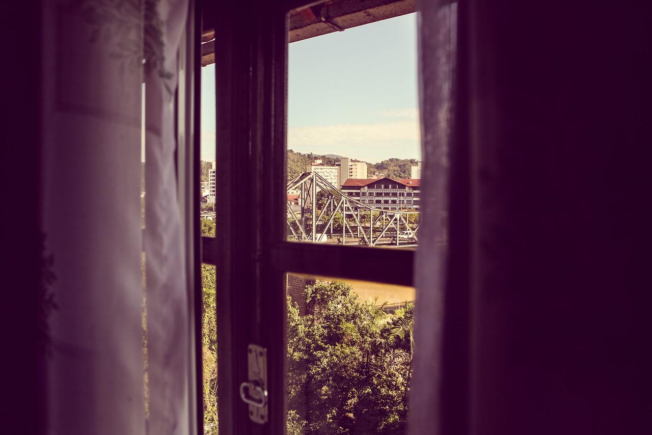 Hotel Blumenhof Блуменау Екстериор снимка